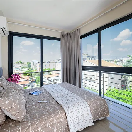Starlight Terrace Penthouse Apartment